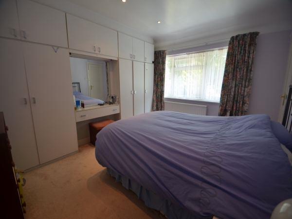 Worcester Crescent, Mill Hill